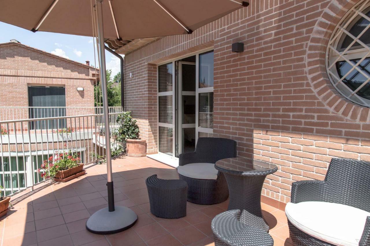 Casa Maraviglia Villa ลุคคา ภายนอก รูปภาพ