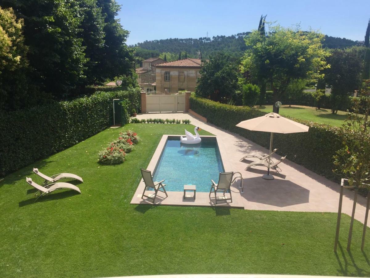 Casa Maraviglia Villa ลุคคา ภายนอก รูปภาพ